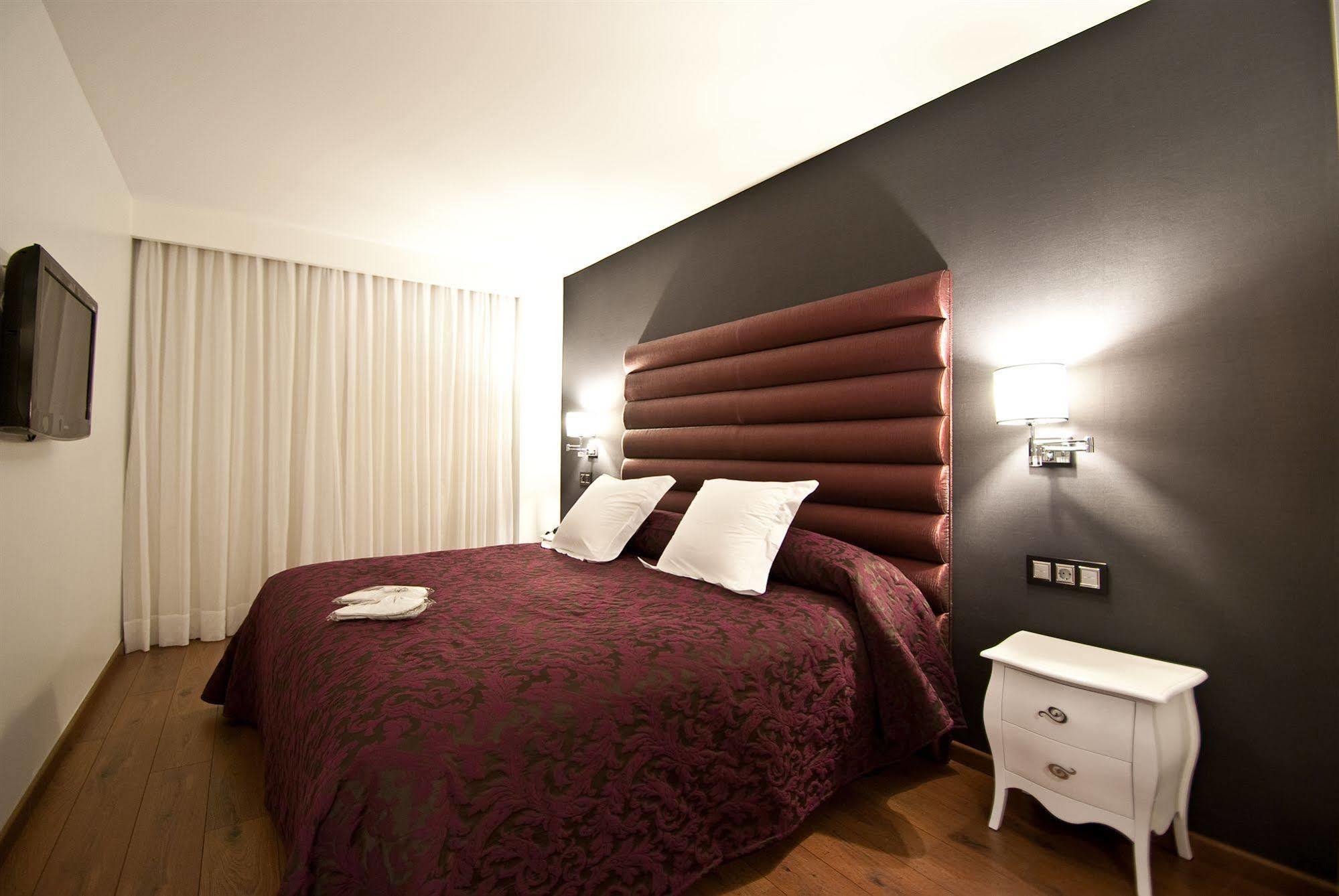 Hotel Infanta Leonor Ecija Luaran gambar